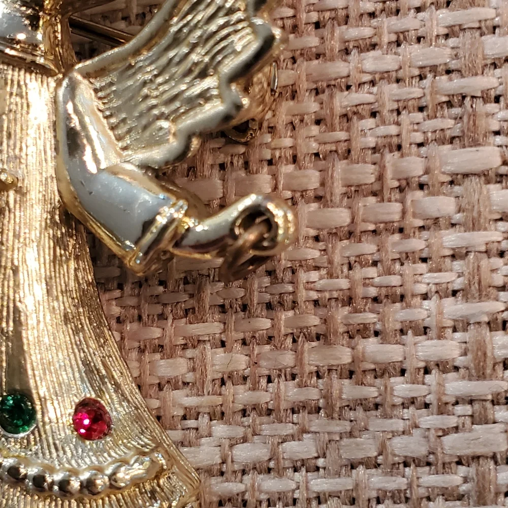 5 vintage Christmas brooches (angels, Rudolph, bird and pine branch)